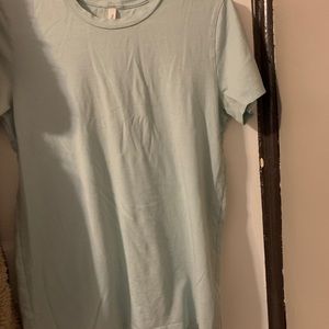 Artizia group by babaton shirt